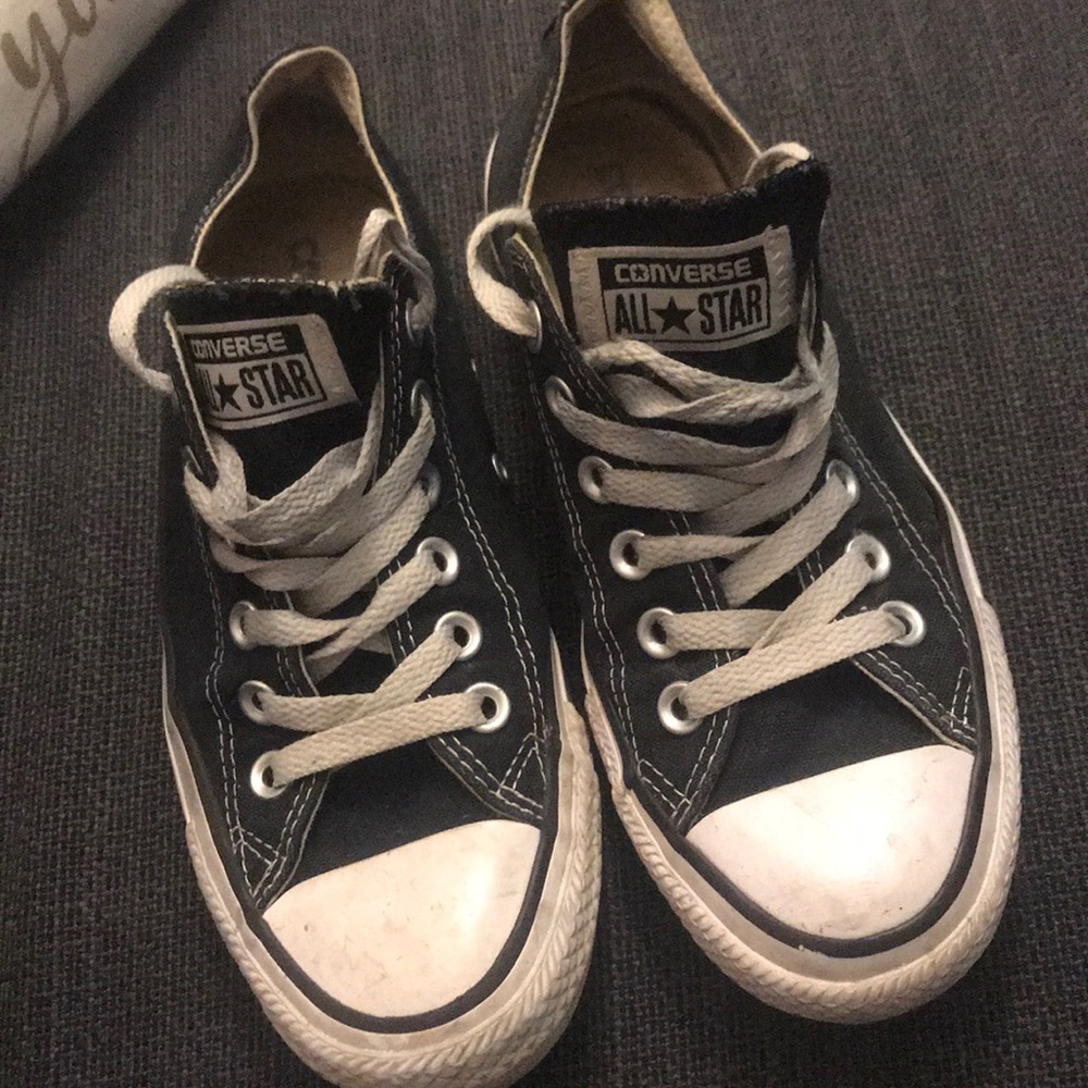 Black Converse size 6.5